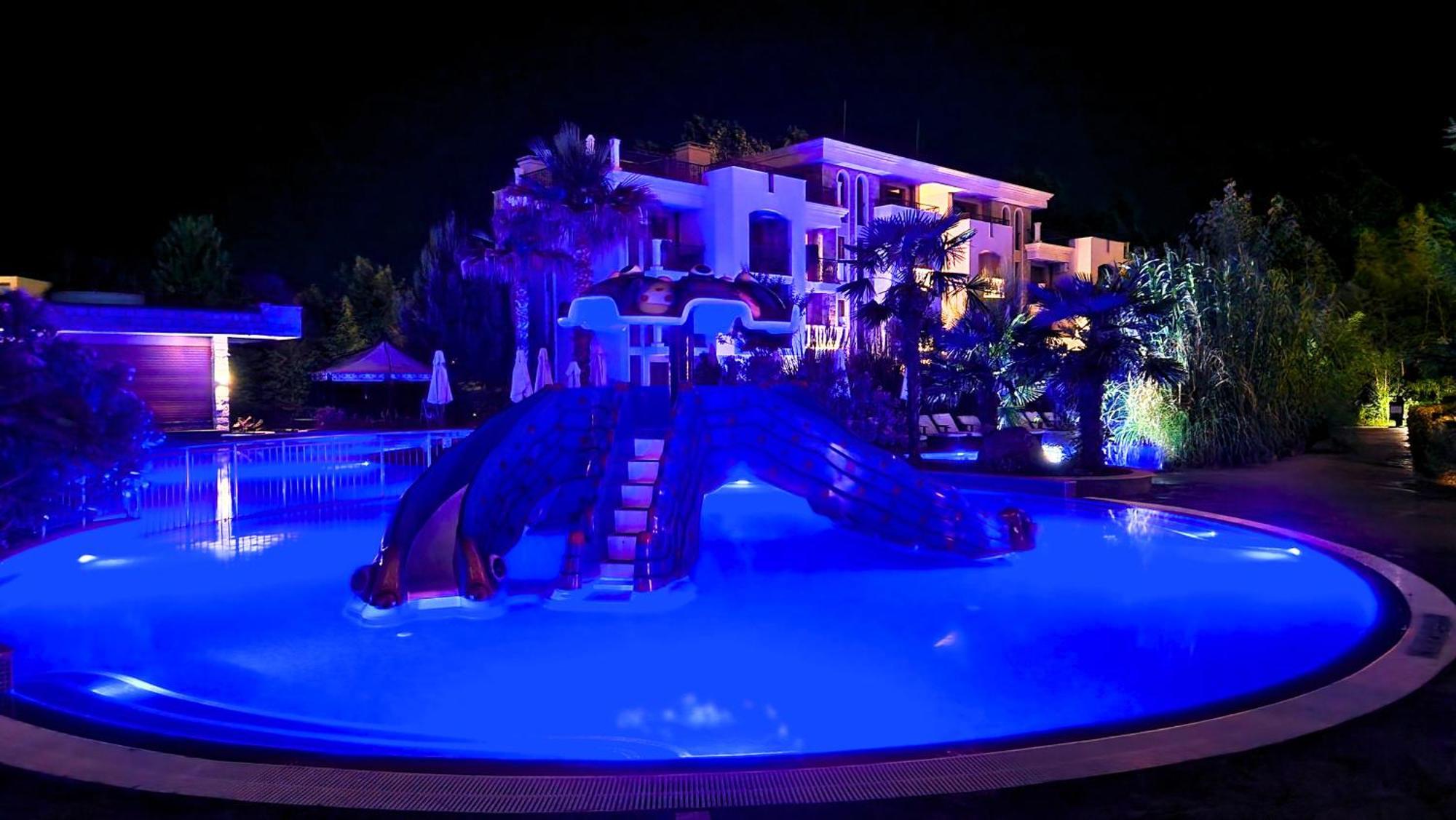 Attractive Family Apartment In Sunny Beach Cascadas Family Resort Eksteriør billede